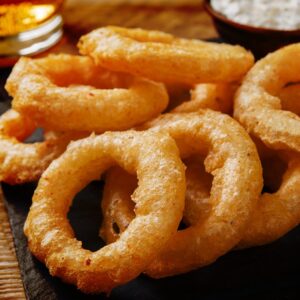 Anéis de cebola estufados e bem grossos para fazer hoje!