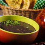 Caldo de feijão: como fazer receita fácil, simples e rápida?