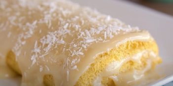 Rocambole de coco
