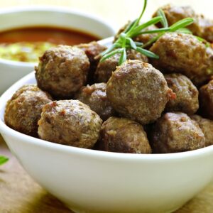 receitas-de-almondegas-de-porco