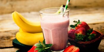 Vitamina de banana e morango