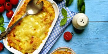 Lasanha de queijo e presunto