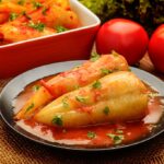 Pimentão amarelo recheado com frango: receita fácil aqui!
