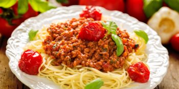 Espaguete com carne moída