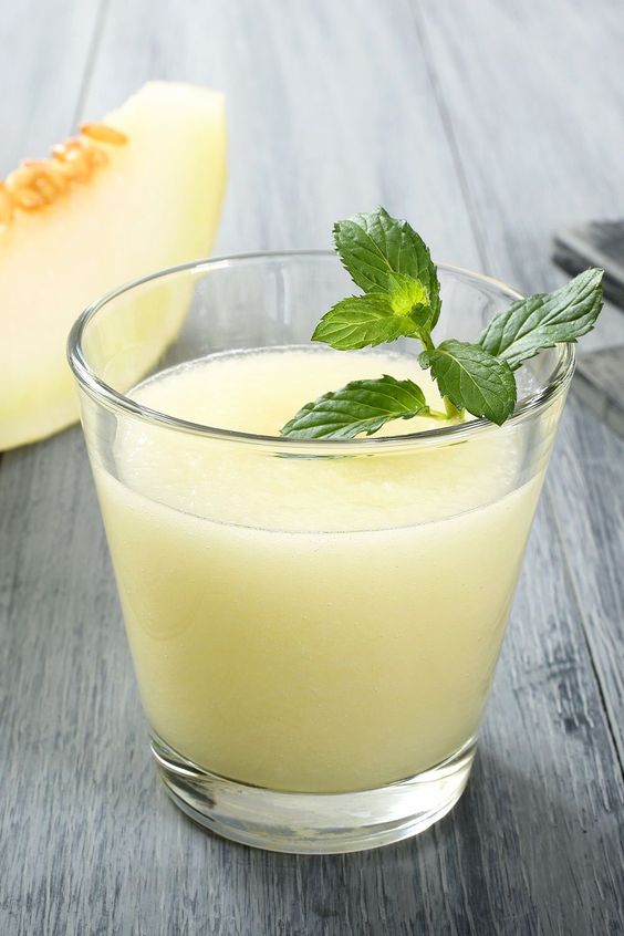 suco de melão no liquidificador