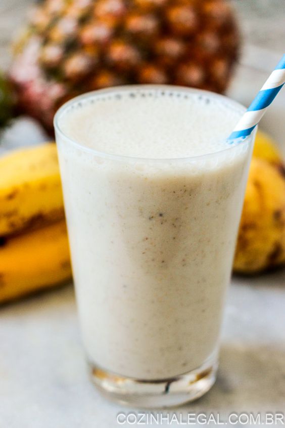 Vitamina de banana, mel e chia simples fácil