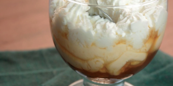 Doce de banana caramelada