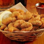 Receita de camarão empanado com queijo: muito crocante!