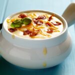 Receita de sopa de batata e bacon: como fazer esta delícia?