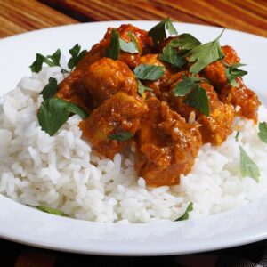 Filé de peito de frango ensopado