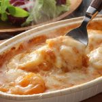 Camarão gratinado com batata