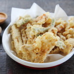 Tempura de couve-flor e pimentão