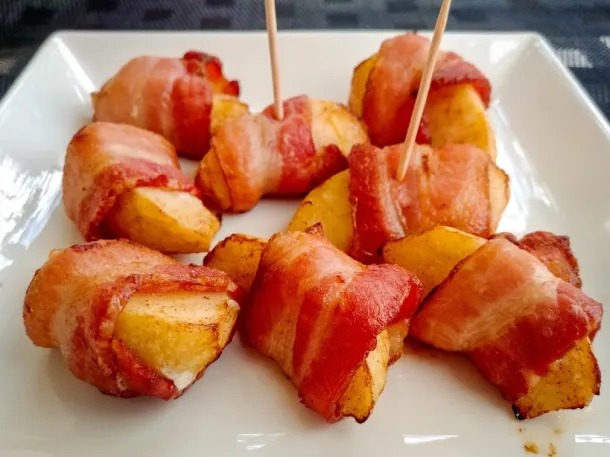 Maçã refogada com bacon