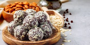 Brigadeiro gourmet com amêndoas