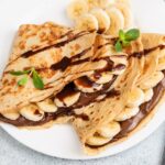 Crepe com banana e nutella