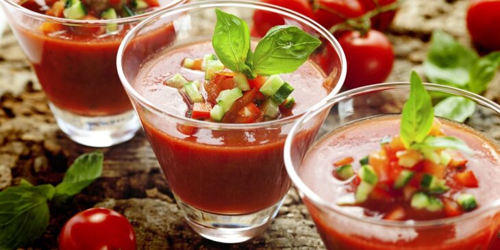 Gaspacho: como fazer receita tradicional em poucos passos