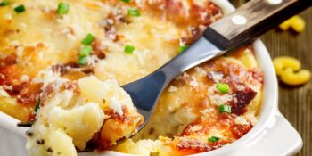 Macarrão com palmito e molho branco