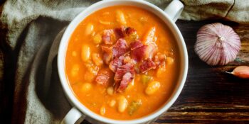 Sopa de feijão e abóbora