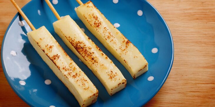 Espetinho de queijo coalho tudo gostoso