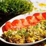 ovos mexidos com atum e tomate tudo gostoso