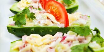 Salada tropical com abacate