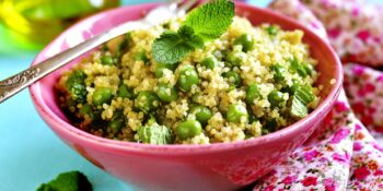 Salada de quinoa e ervilha