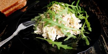 Salada de frango