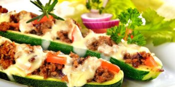 Abobrinha com carne moída ao forno