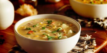 Sopa de milho condimentada
