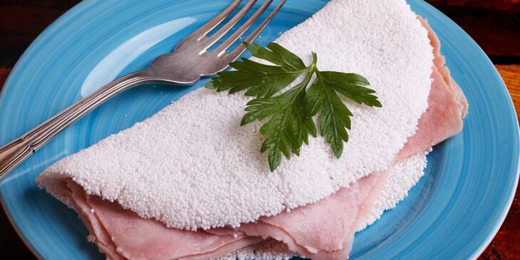 Receita de tapioca de presunto e requeijão para café da manhã ou lanche