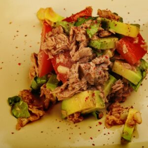 abacate atum ovo tartar de atum com abacate abacate com atum salada de abacate combina com o que salada de abacate com tomate e cebola salada com atum salada de legumes com abacate tempero para salada com abacate