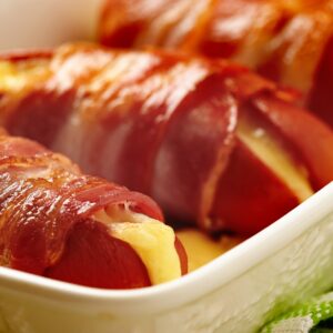 salsicha recheada com queijo e bacon tudo gostoso ana maria