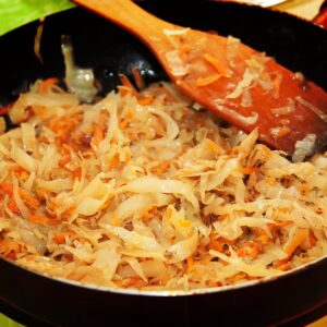 Refogado de repolho tudo gostoso