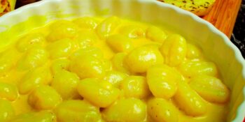 Nhoque ao molho curry