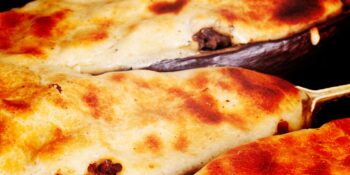 Berinjela ao forno com carne