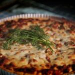Receita de quiche de frango que dá água na boca e aquece o coração