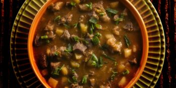 Picadinho de carne com mandioca