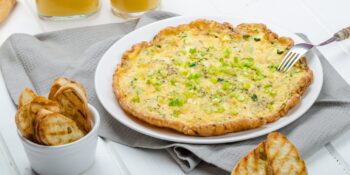 Omelete com abobrinha e queijo simples