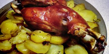 Pernil de leitão condimentado