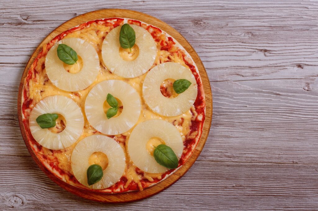 Receita de pizza com abacaxi e hortelã mega refrescante