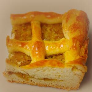 Receita de torta de abacaxi bem geladinha e cremosa que nem imagina