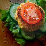 Receita de hambúrguer de batata doce e grão-de-bico [rápido]