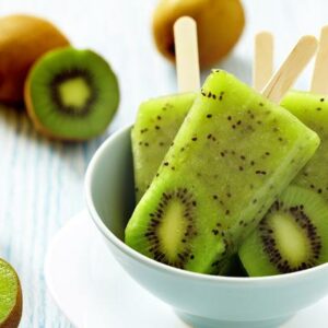 Receita de picolé de kiwi maravilhoso para se refrescar no verão