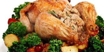 Frango recheado com frutas secas