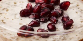Pudim de chia com romã