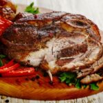 Pernil assado com cardamomo e pimenta tudo gostoso