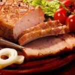 Receita de tender ao molho de mostarda muito prático que desmancha na boca