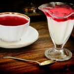 Receita de pudim de gelatina de romã para se refrescar e ficar saudável