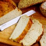 Receita de pão caseiro super fácil, com poucos ingredientes e mega delicioso tudo gostoso