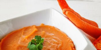 Purê de batata doce, cenoura e abóbora